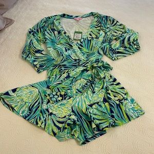 💙💙NWT Lilly Pulitzer Romper. Size Large💙💙